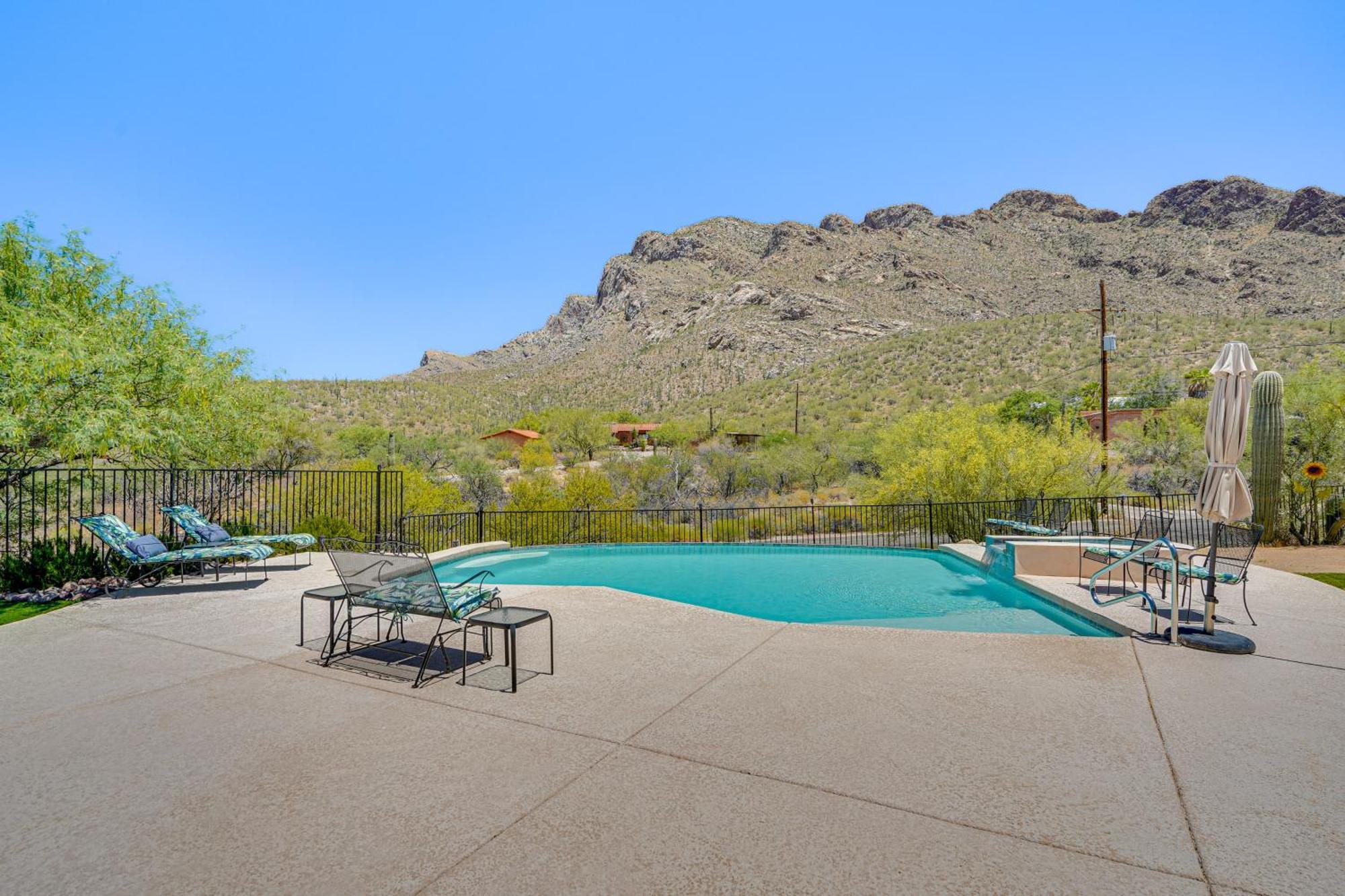 Retreat With Pool And Breathtaking Views! * Oro Valley