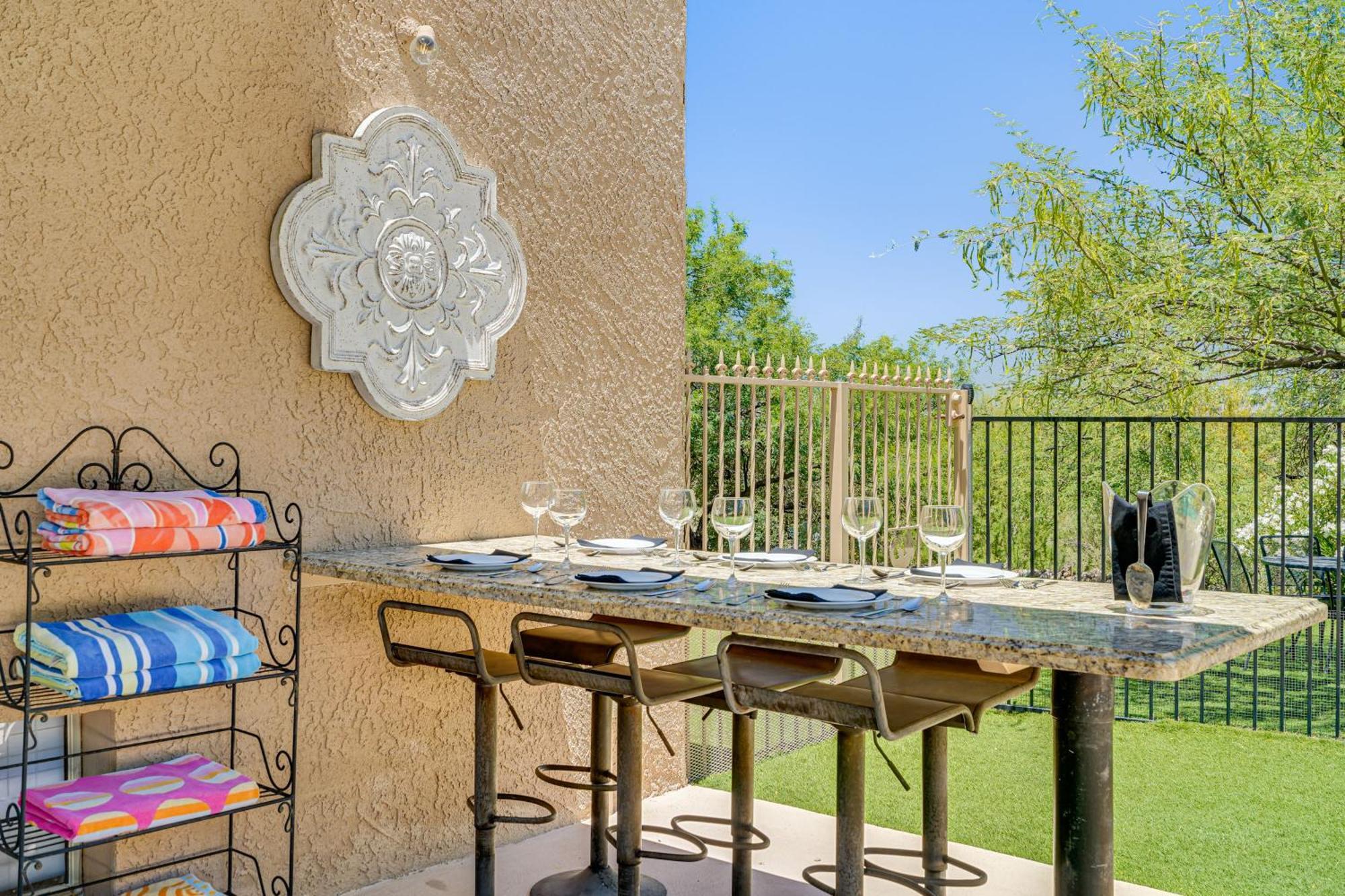 Casa vacanze Retreat With Pool And Breathtaking Views!
